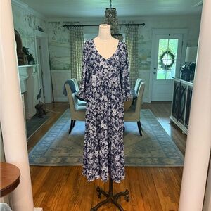 Smith & Quinn Blue and White Floral Midi Dress